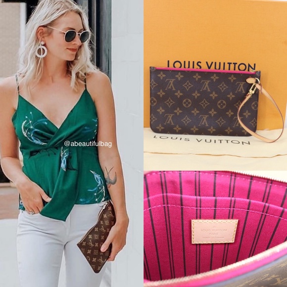 Louis Vuitton Handbags - 💜✨WRISTLET✨💜 Louis Vuitton